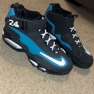 Men’s Nike Air Griffeys worn oncc